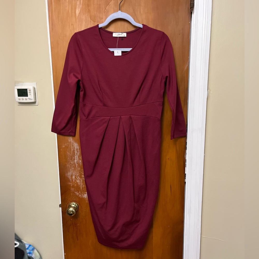 🆕. Hello MIZ Burgundy Long Sleeve‎ Dress